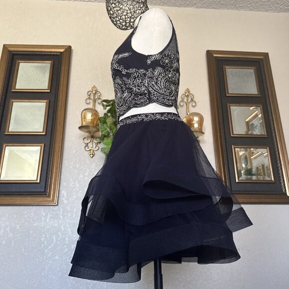 Junior A-Line Skirt Top 2 Piece Dress Set Size 7 Navy Blue Metallic Embroidered - Picture 15 of 16